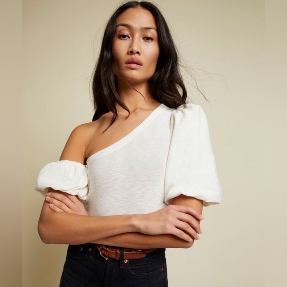 Nation LTD Daphne Asymmetric Tee (Size M)